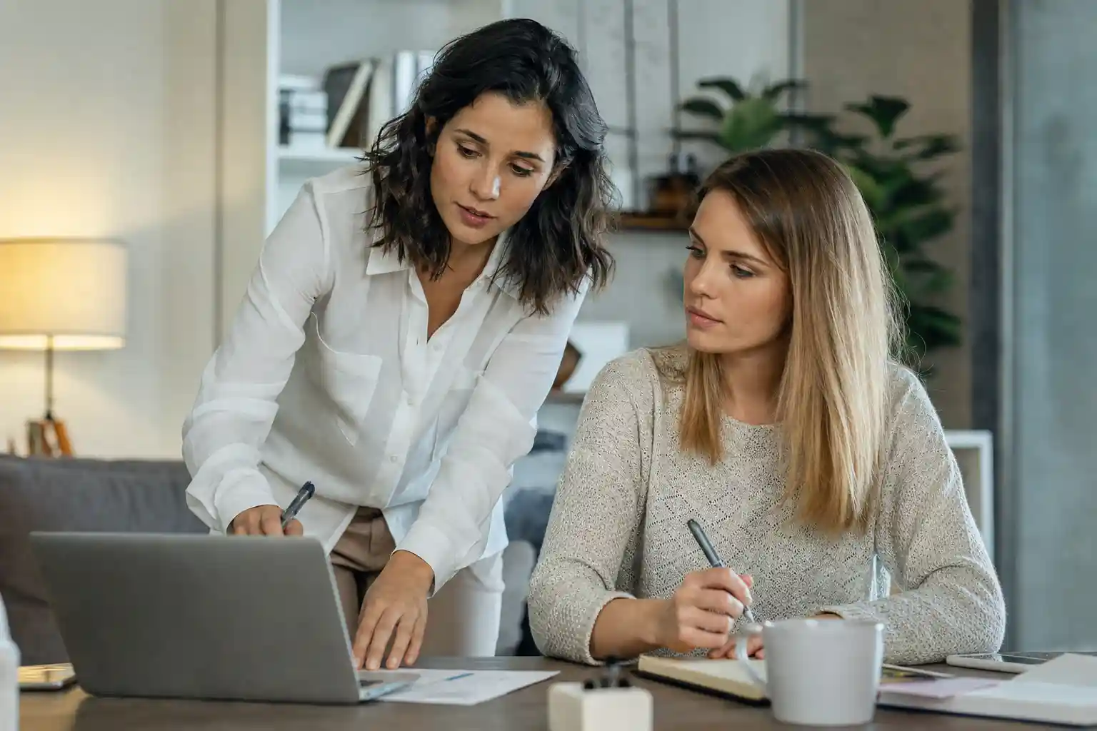 Como organizar rotina com um assistente pessoal