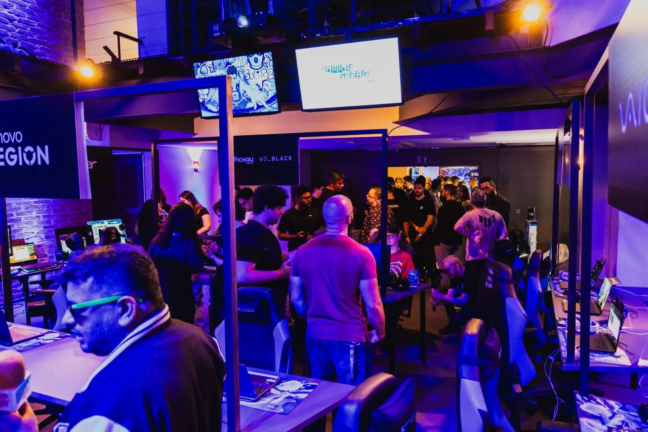 equipe realizando organização de eventos corporativos